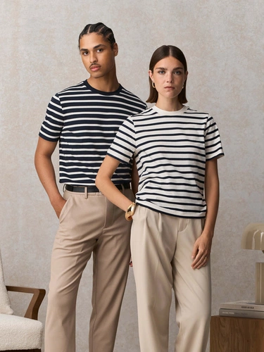 Футболка женская Legend Women, молочно-белая с темно-синим