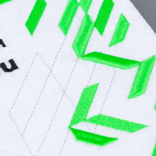 Раскладка цветов ниток для вышивки