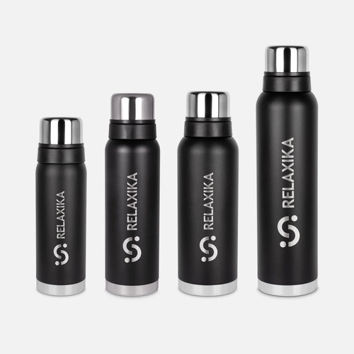 Термос Relaxika 750 со стикерпаком, черный