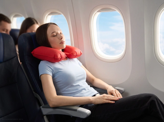 Надувная подушка под шею в чехле Sleep, красная