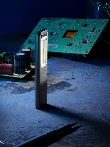 Фонарик-факел аккумуляторный Wallis с магнитом, серый