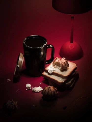 Кружка Vierra с крышкой-костером, черная